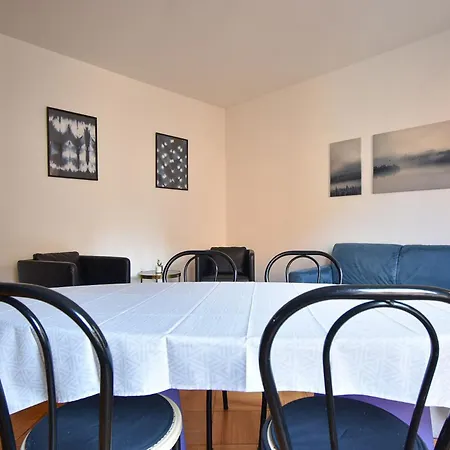 Riviera Mugnai 아파트